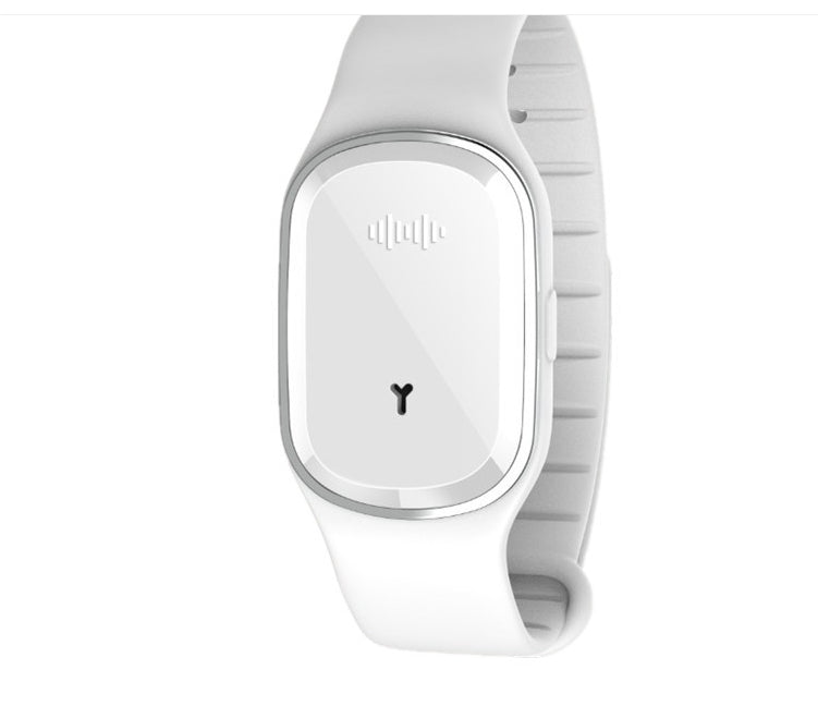 Outdoor Ultrasonic Mosquito Repellent Is Suitable For Children, Adults And Pregnant Women