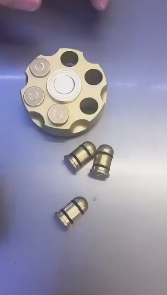 Unique Brass Gun Revolver Bullet Fidget Toy Spinne