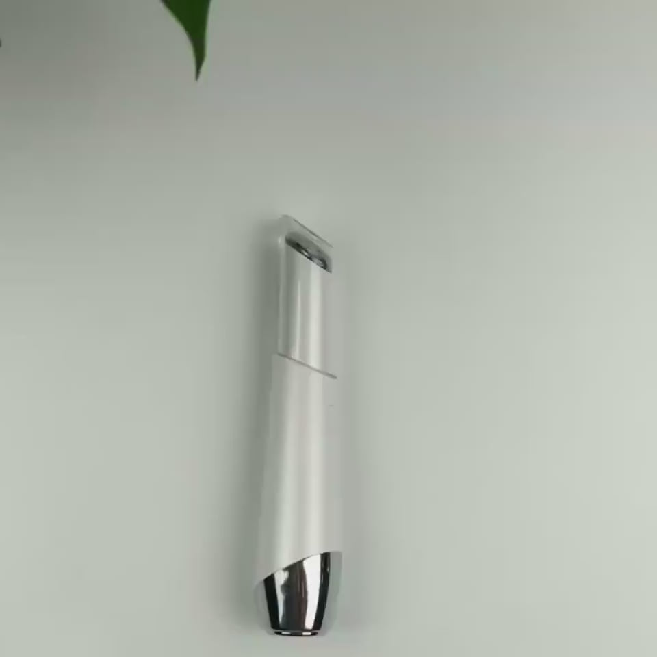 Introducing Lip Device Into The Beauty Device Vibr